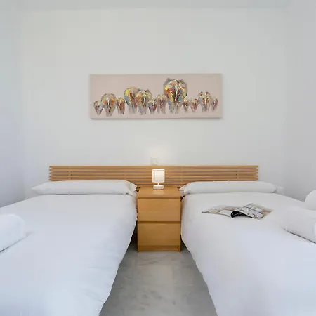 Apartment Sunstay Calalucia Flat